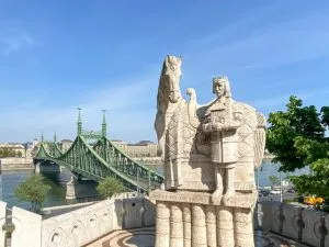 Statue of King Saint Stephen with a horse overlooking the Liberty Bridge in Budapest