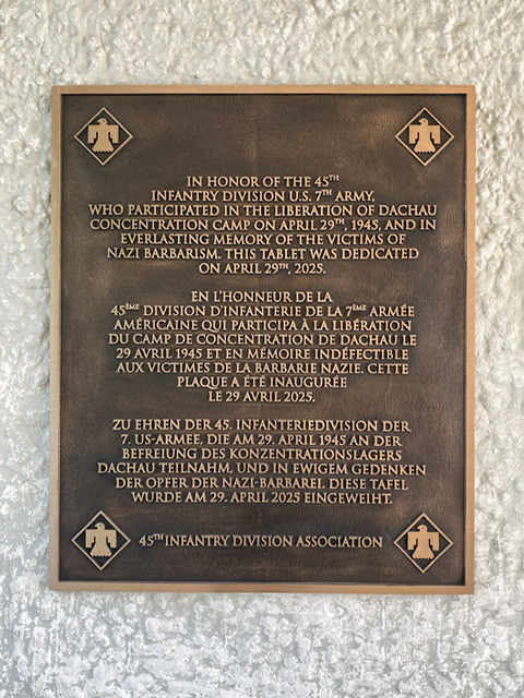 A plaque commemorating the 80th anniversary of the liberation of Dachau